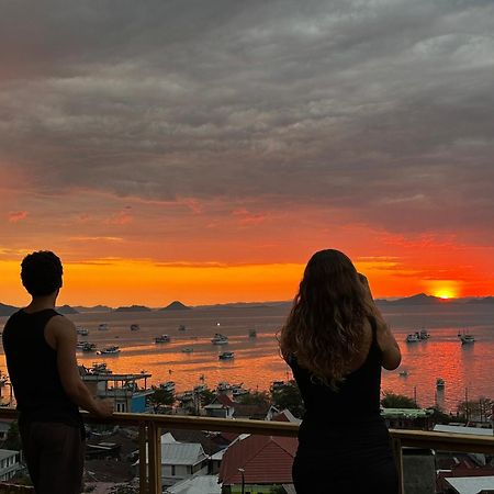 A Pousada De Nata Labuan Bajo Exterior foto